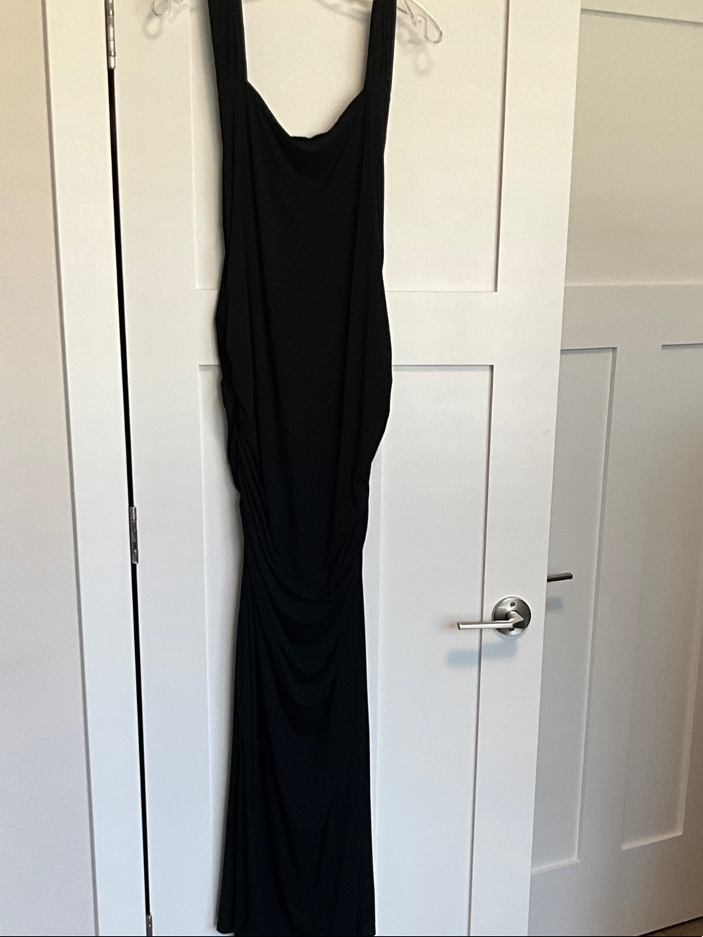 Black Sleeveless Maxi Dress with Draped Side Detail - Picture 11 of 14